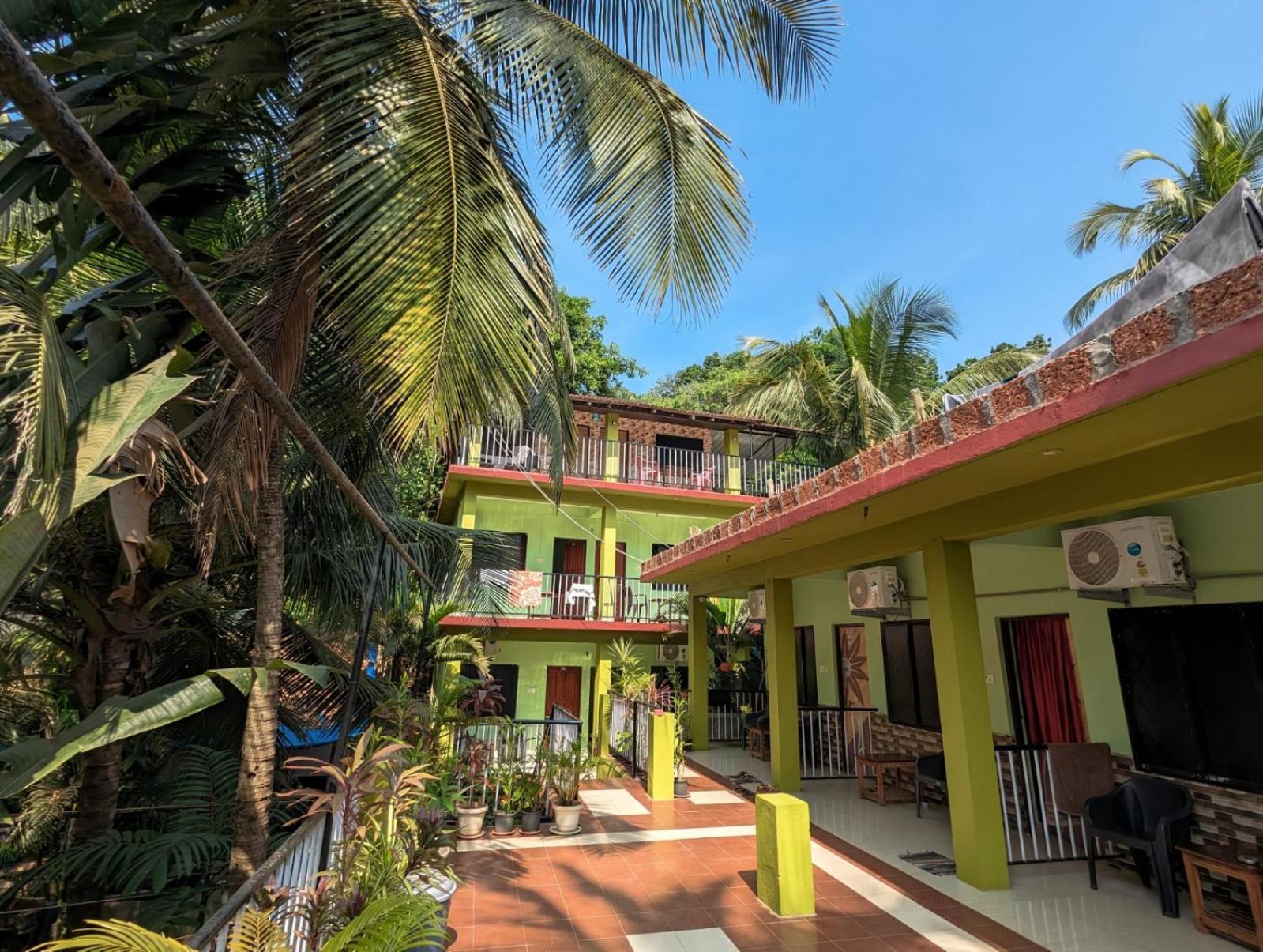 Luciano Guest House アランボル エクステリア 写真
