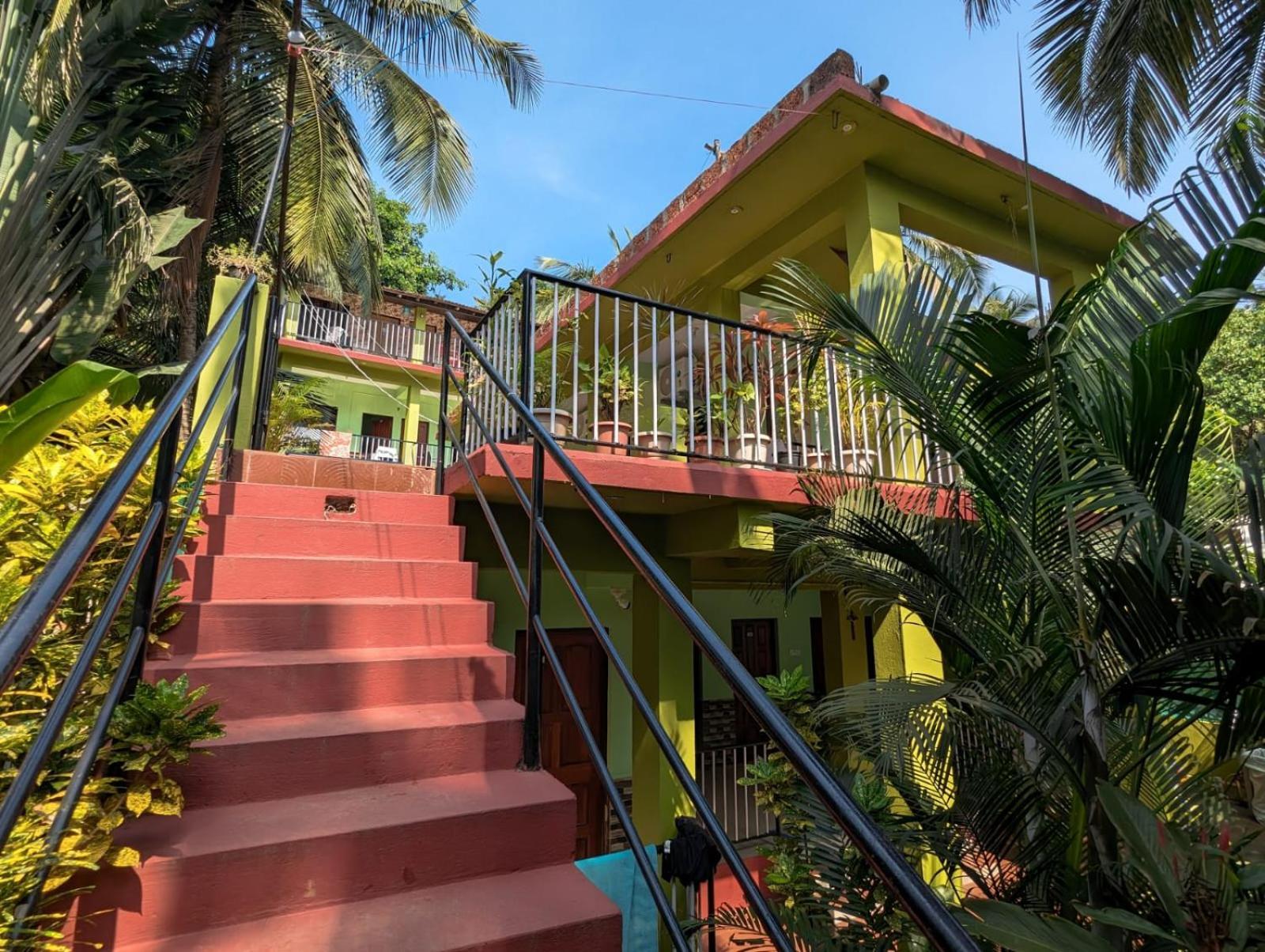 Luciano Guest House アランボル エクステリア 写真